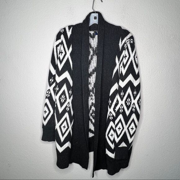 Old Navy Cardigan Sweater - Picture 7 of 7